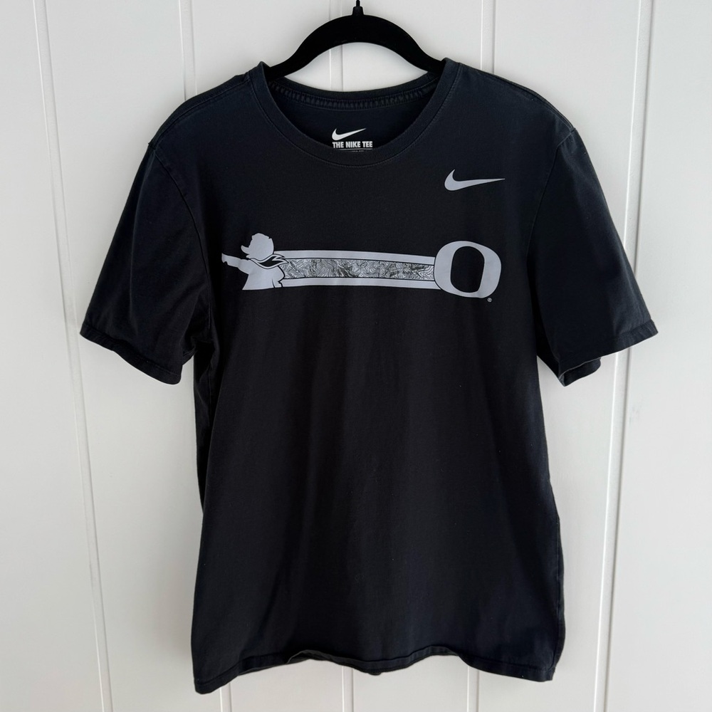 Nike Oregon Ducks Short Sleeve T-Shirt Men’s Size Medium